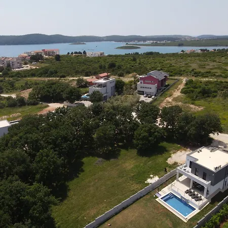 Luxury Tara Prázdninový dům *