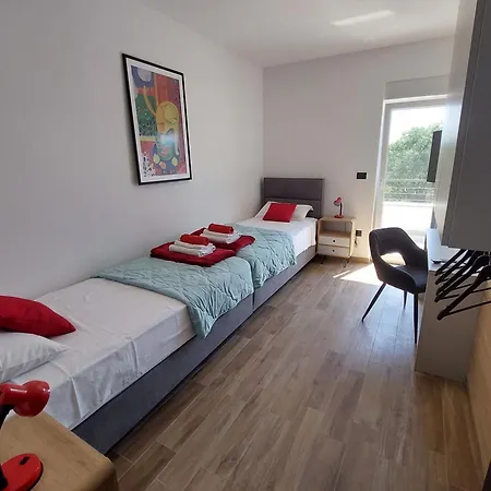 Prázdninový dům Luxury Tara *